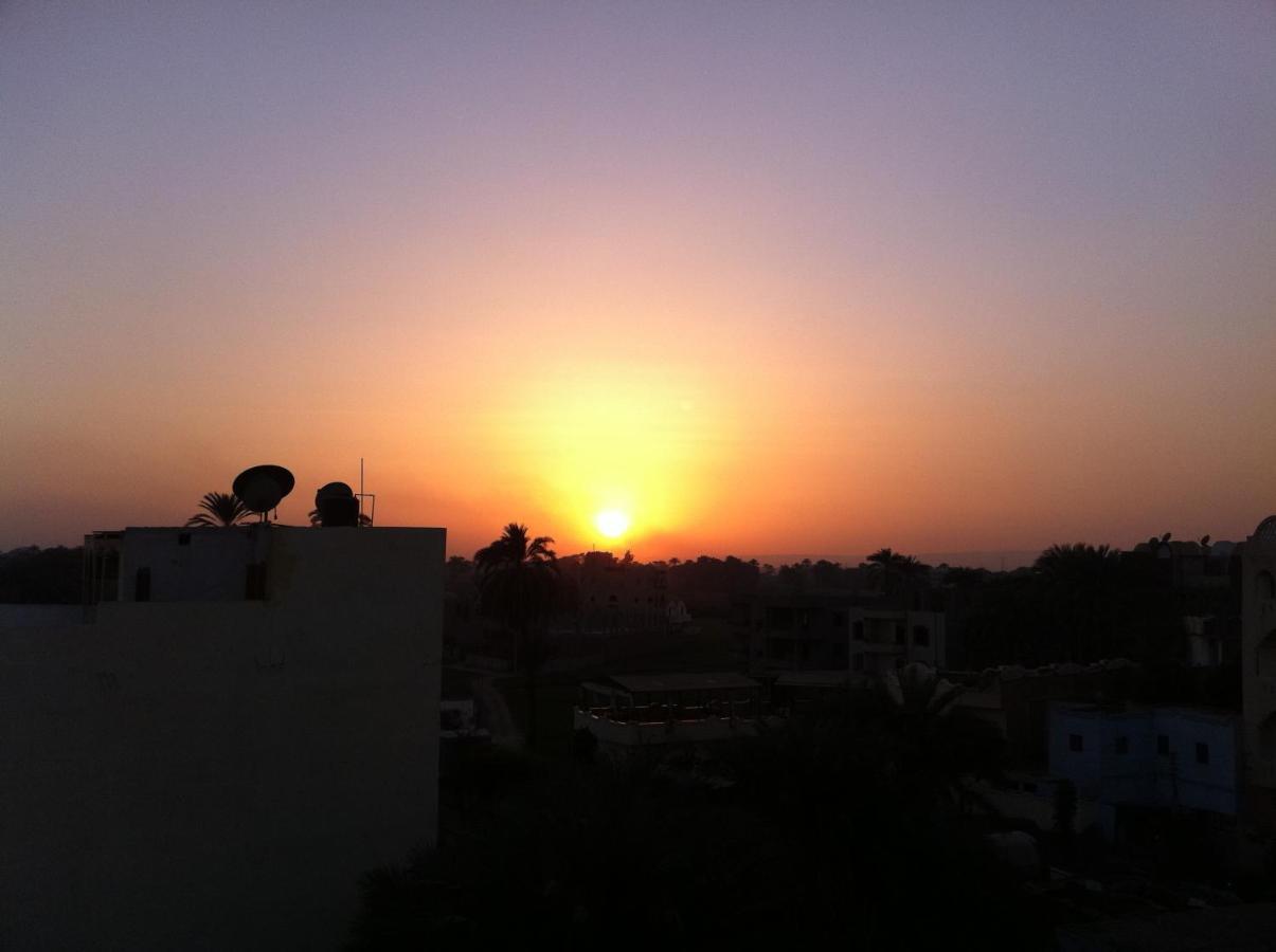 Ramsess Hostel Luxor Luaran gambar