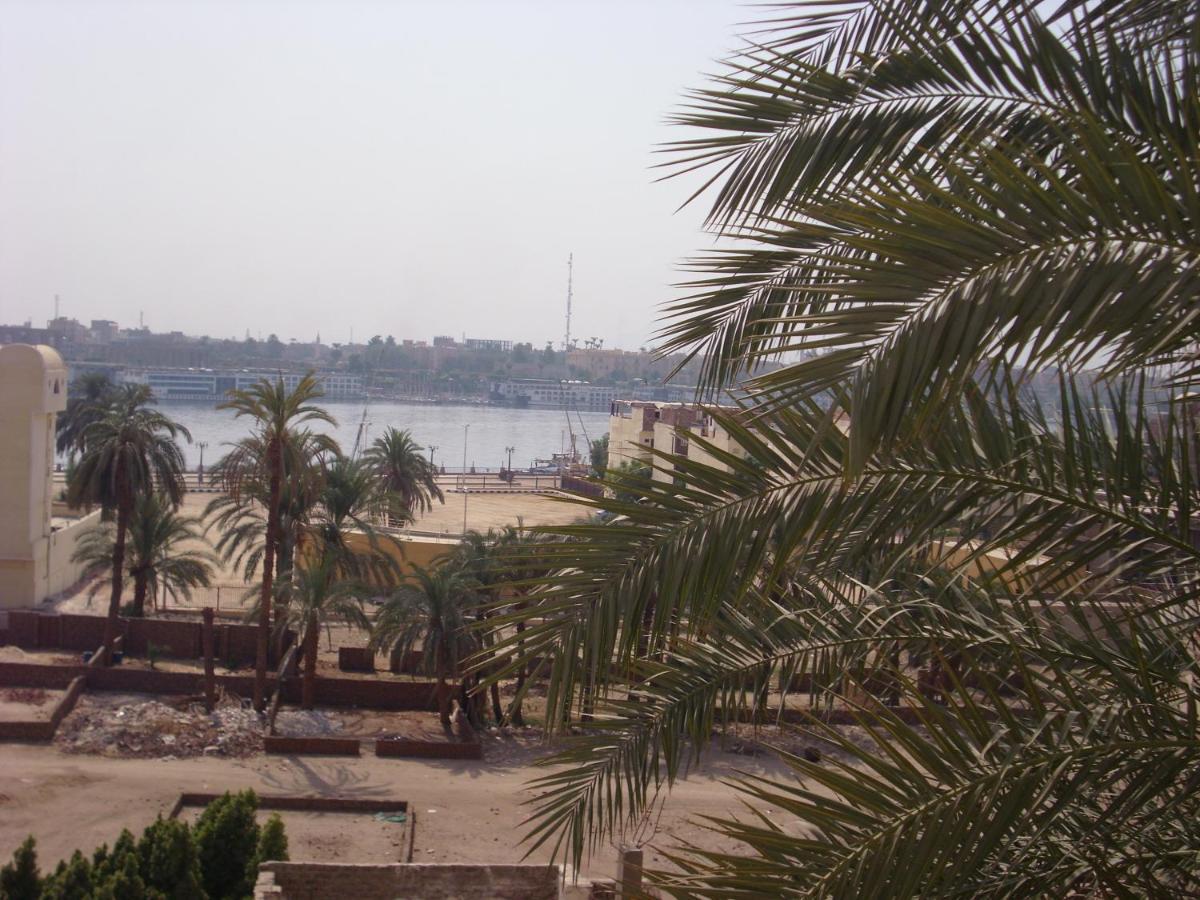 Ramsess Hostel Luxor Luaran gambar